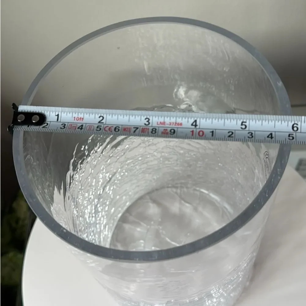 Elegant Glass Candle Holder  with Crackle Design